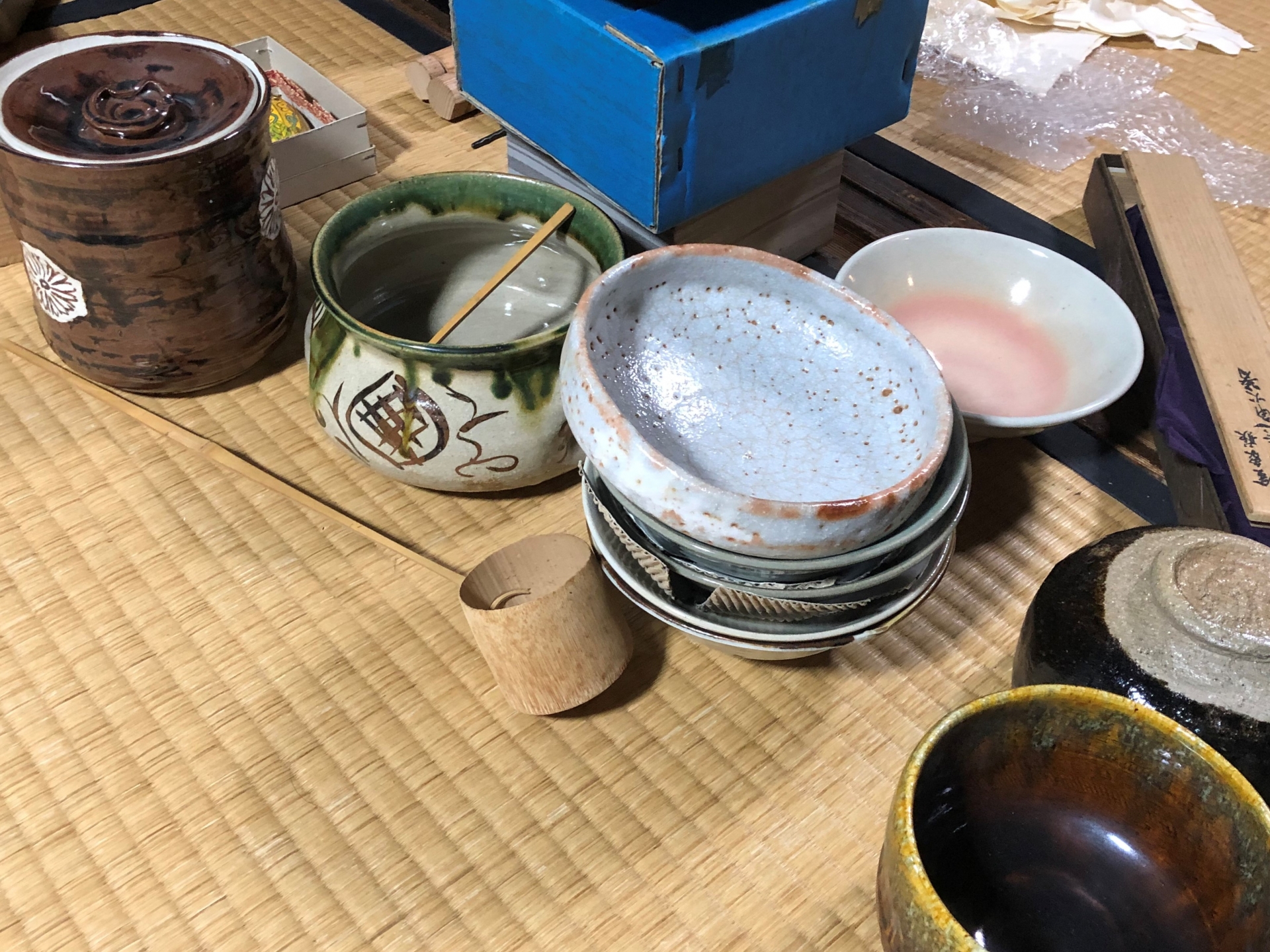 遺品整理の費用を劇的に安くするコツ！不用品買取と回収を一緒に依頼するメリット